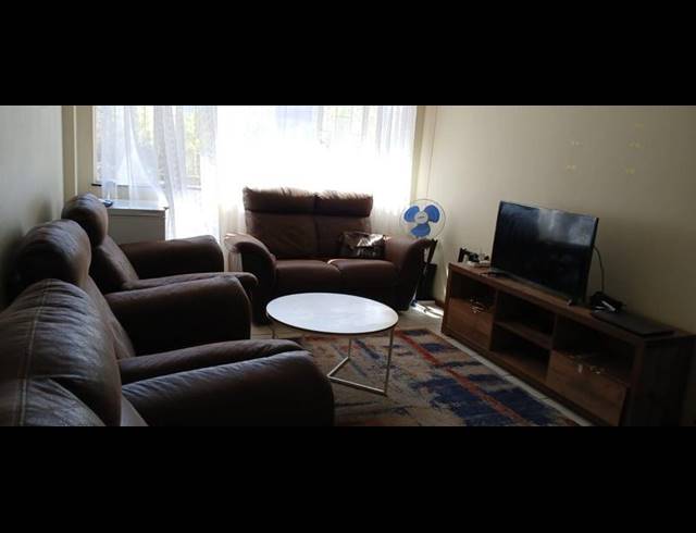 2 BEDROOM APARTMENT FOR SALE IN SUNNYSIDE